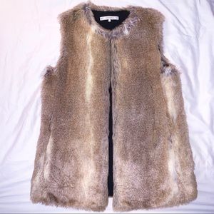 ZARA FAUX FUR VEST